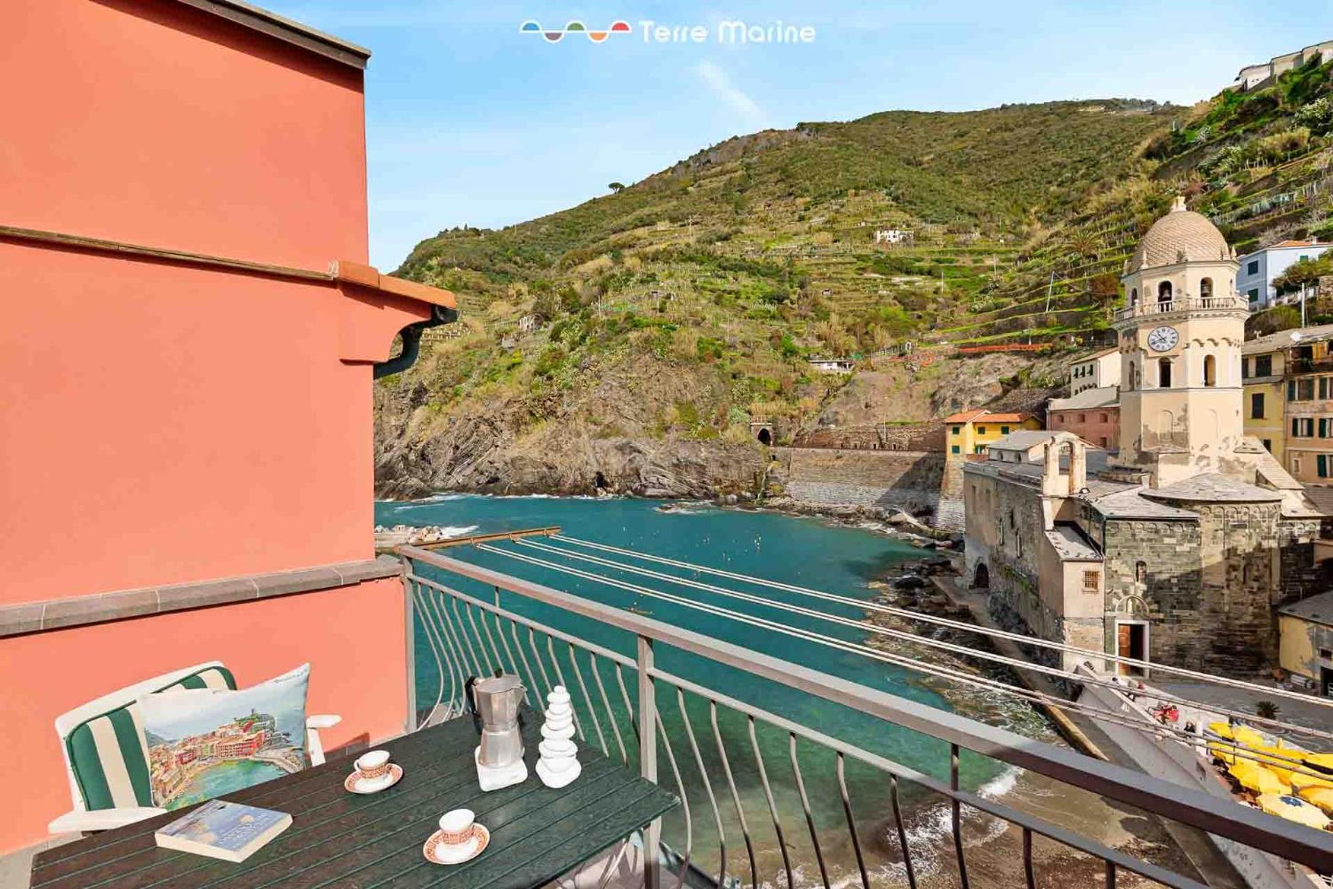 Golden View, Terre Marine * Vernazza